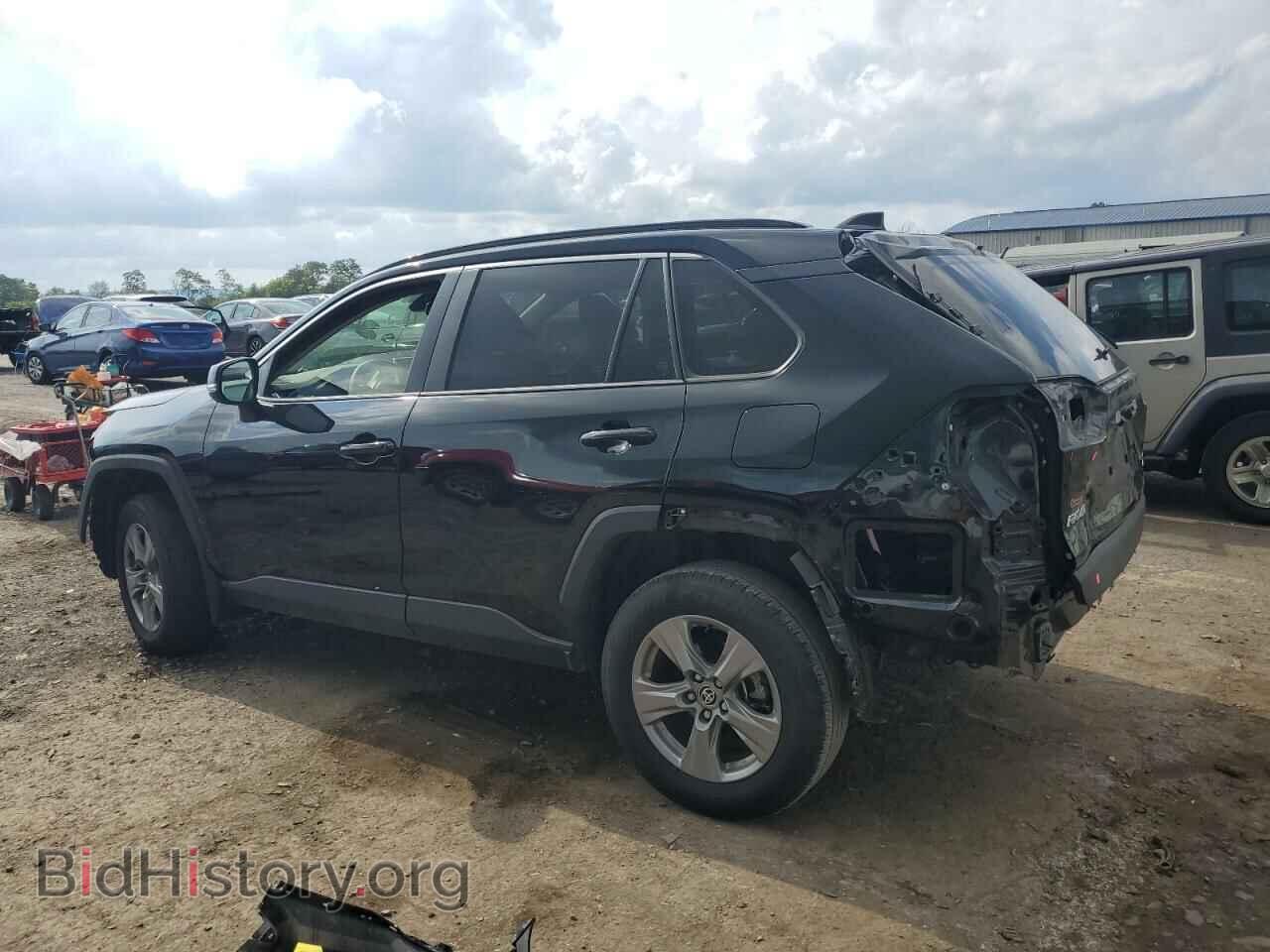 2023 TOYOTA RAV4 - VIN: JTMP1RFV5PD094981 - Фото 2