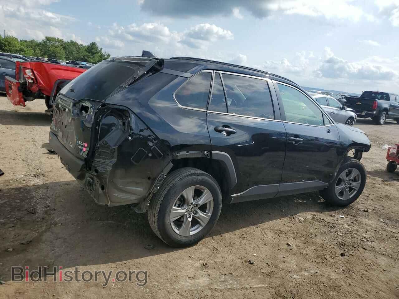2023 TOYOTA RAV4 - VIN: JTMP1RFV5PD094981 - Фото 3