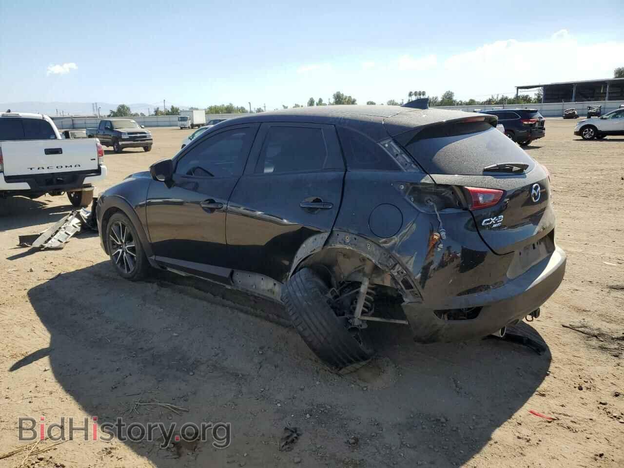 2017 MAZDA CX-3 - VIN: JM1DKFC71H0143168 - Фото 2