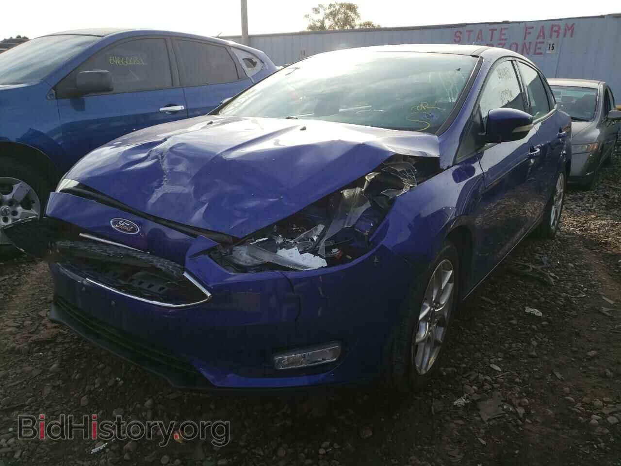2015 FORD FOCUS - VIN: 1FADP3F22FL305519 - Photo 2