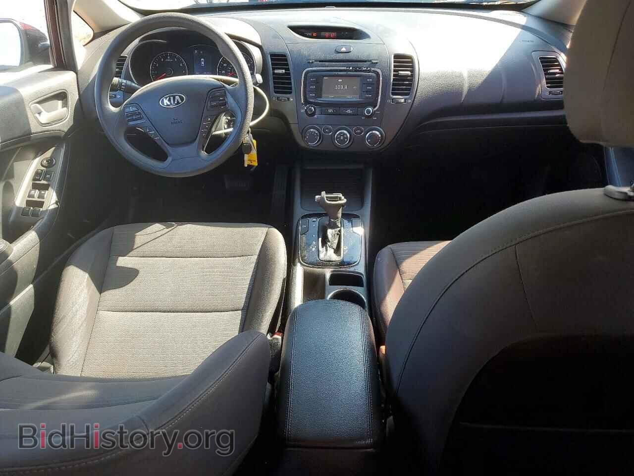 2017 KIA FORTE - VIN: 3KPFL4A75HE071704 - Фото 8