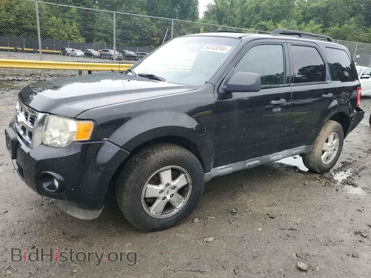 Фотография 1FMCU0D7XAKA11629 - FORD ESCAPE 2010