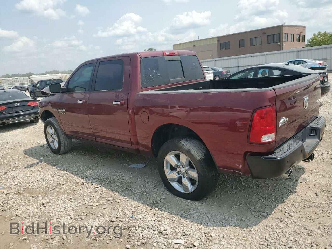 2017 RAM 1500 - VIN: 3C6RR7LT0HG754218 - Фото 2