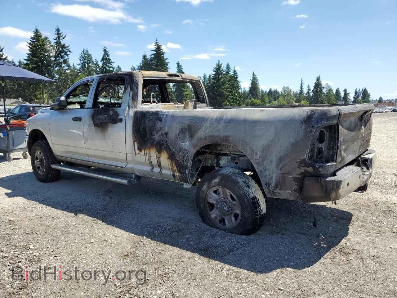 2016 RAM All Models - VIN: 3C6UR5HL3GG205358 - Фото 2