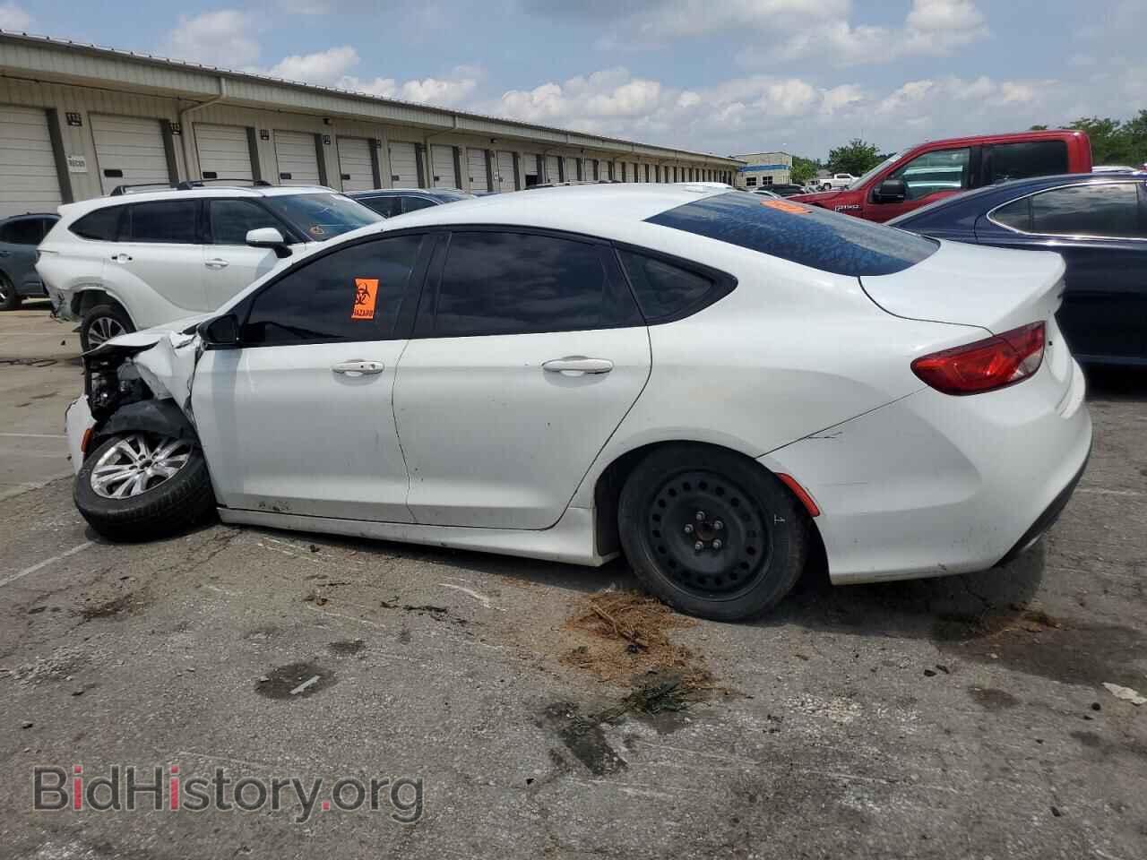 2015 CHRYSLER 200 - VIN: 1C3CCCBB4FN626509 - Фото 2