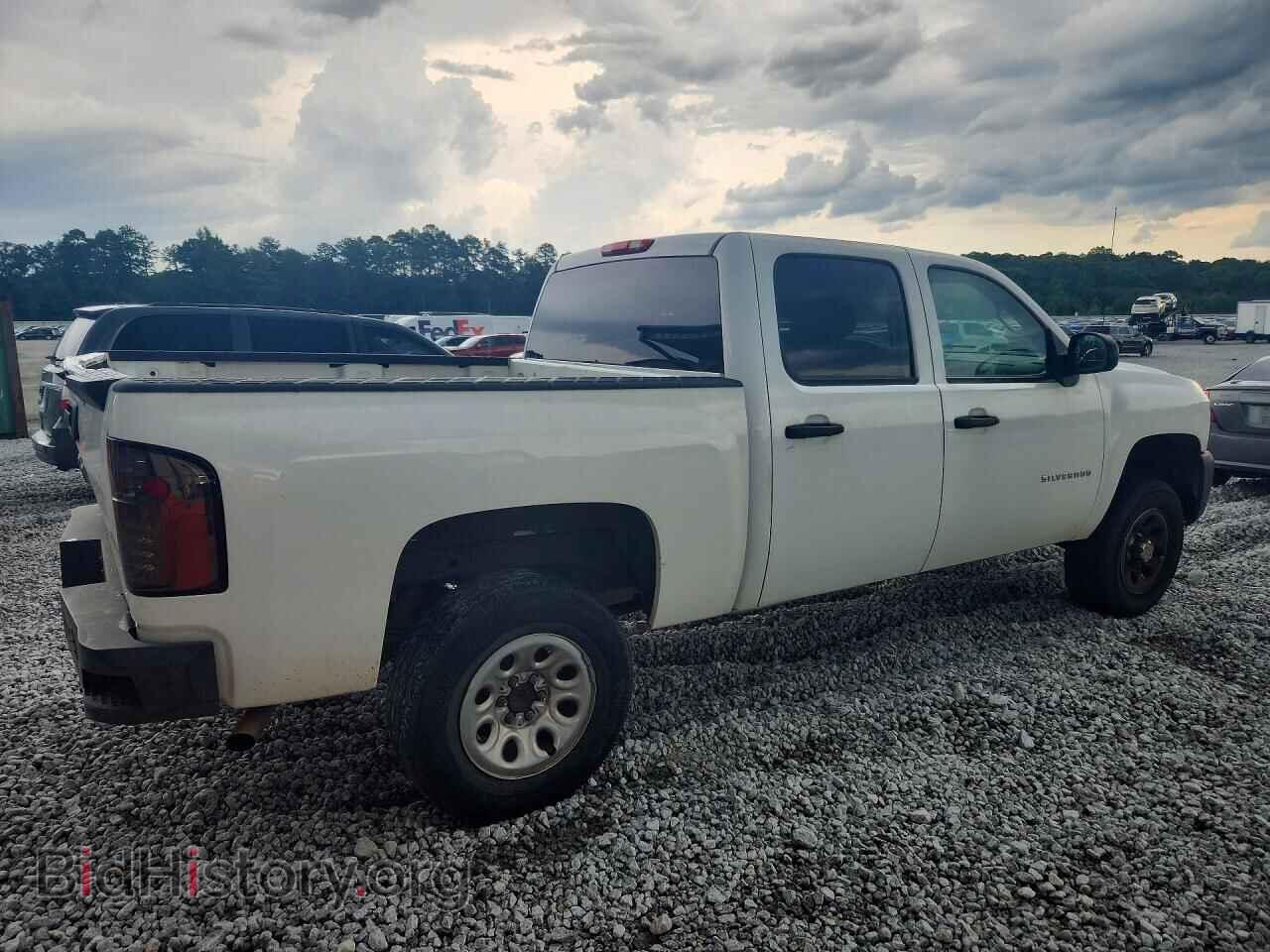 2011 CHEVROLET SILVERADO - VIN: 1GCPKPE32BF160076 - Фото 3