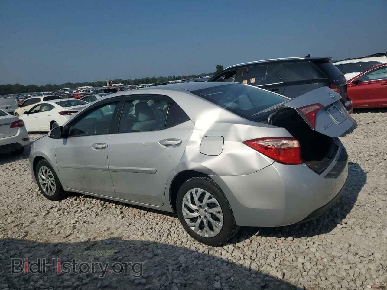 2017 TOYOTA COROLLA - VIN: 2T1BURHE8HC846220 - Фото 2