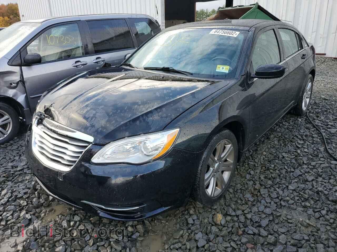 2012 CHRYSLER 200 - VIN: 1C3CCBBG5CN303667 - Фото 2