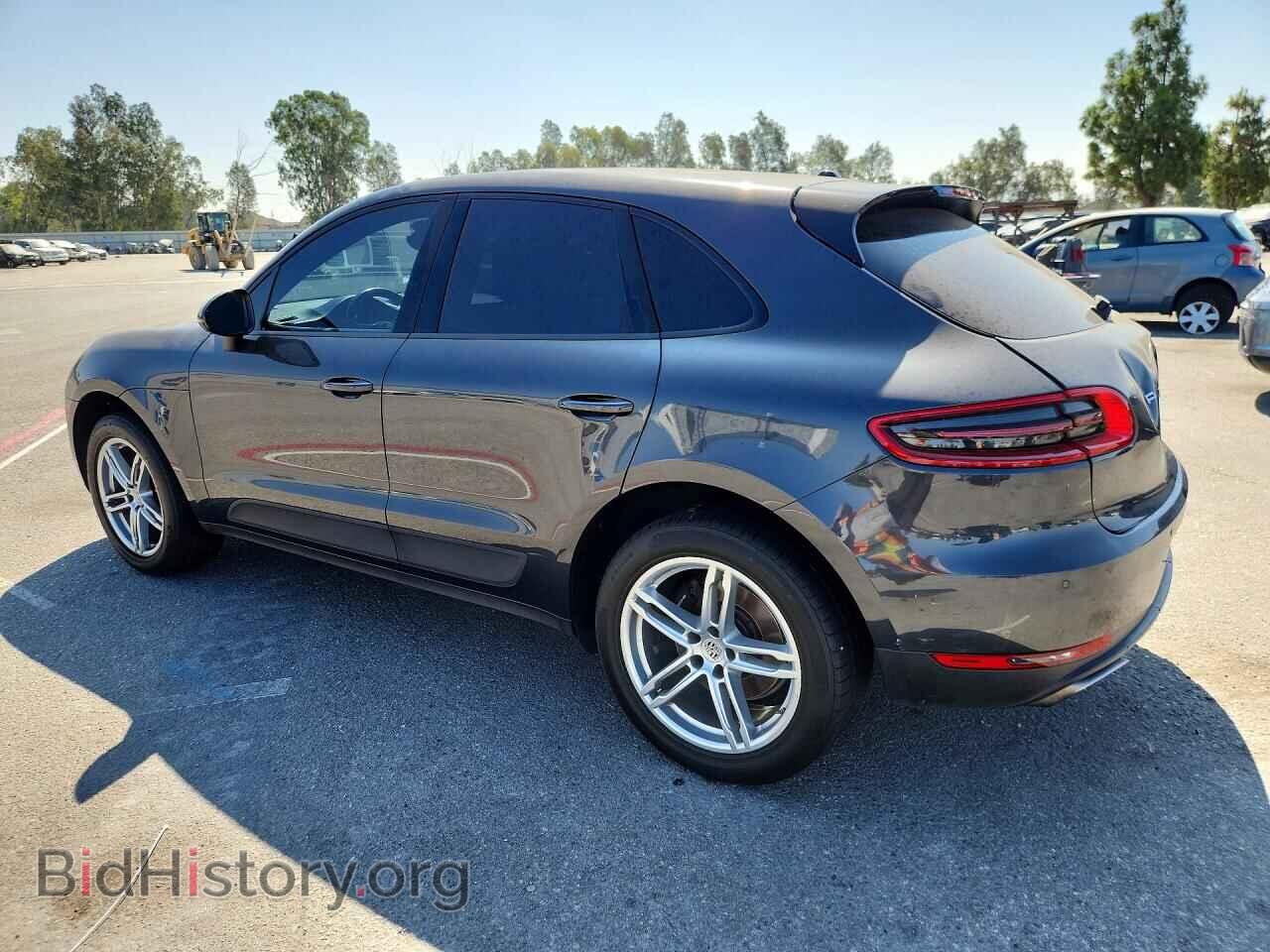 2017 PORSCHE MACAN - VIN: WP1AA2A56HLB80763 - Photo 2