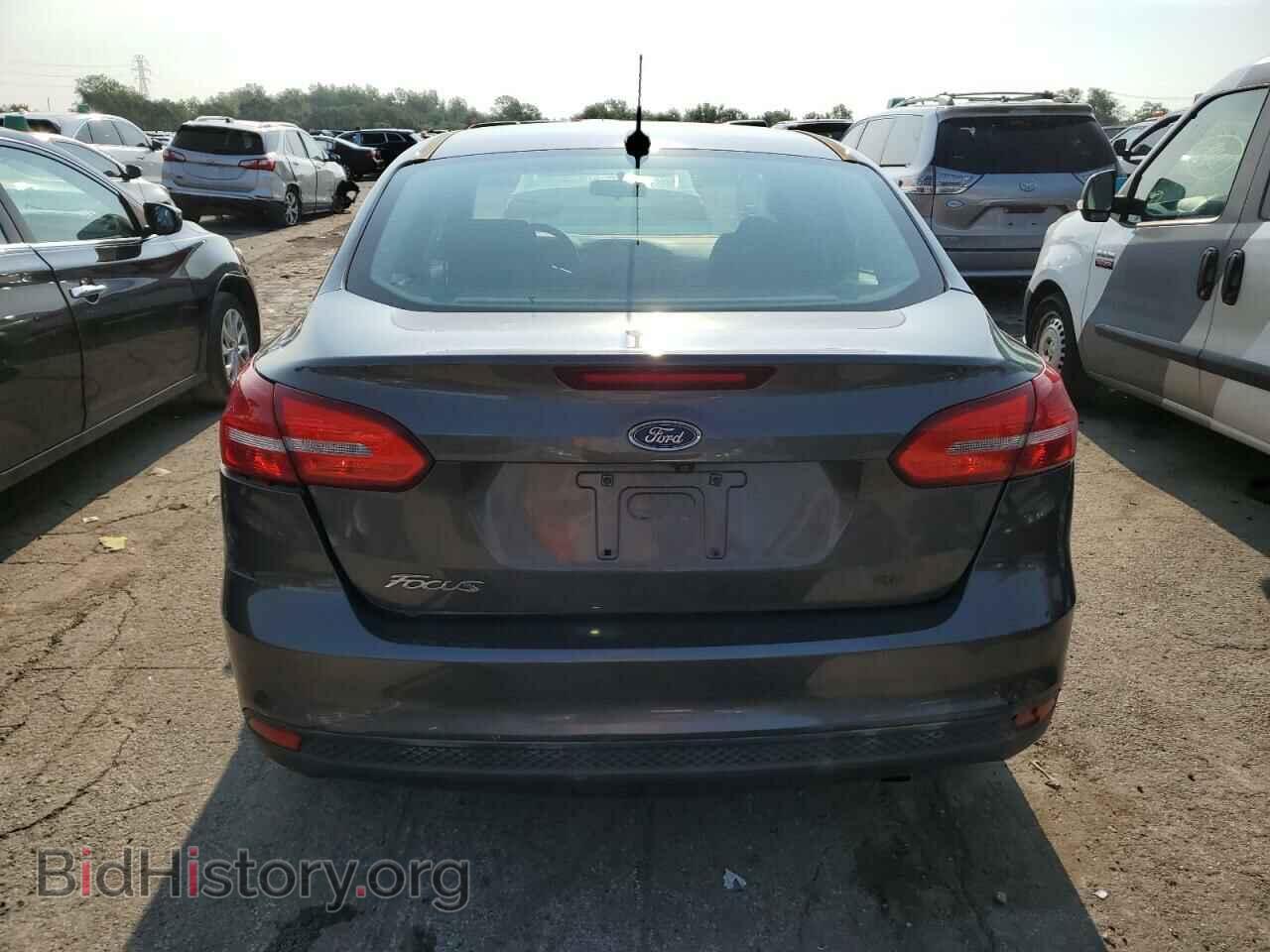 2017 FORD FOCUS - VIN: 1FADP3F21HL202885 - Photo 6