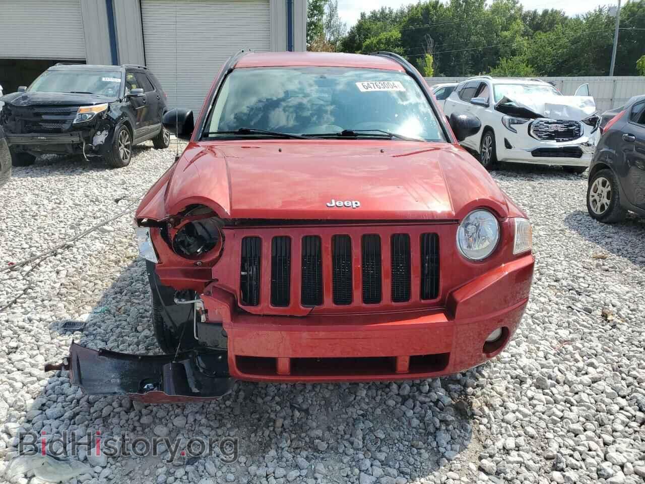 2010 JEEP COMPASS - VIN: 1J4NF1FB8AD646359 - Фото 5