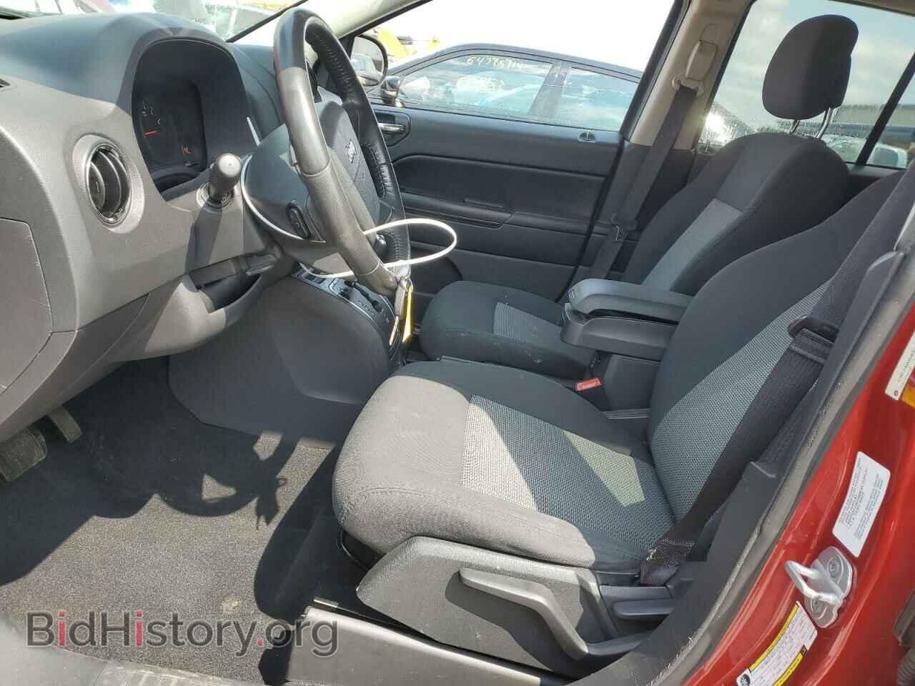 2010 JEEP COMPASS - VIN: 1J4NF1FB8AD646359 - Фото 7