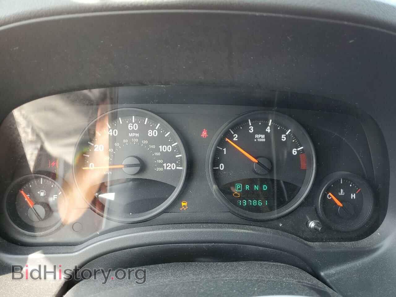 2010 JEEP COMPASS - VIN: 1J4NF1FB8AD646359 - Фото 9