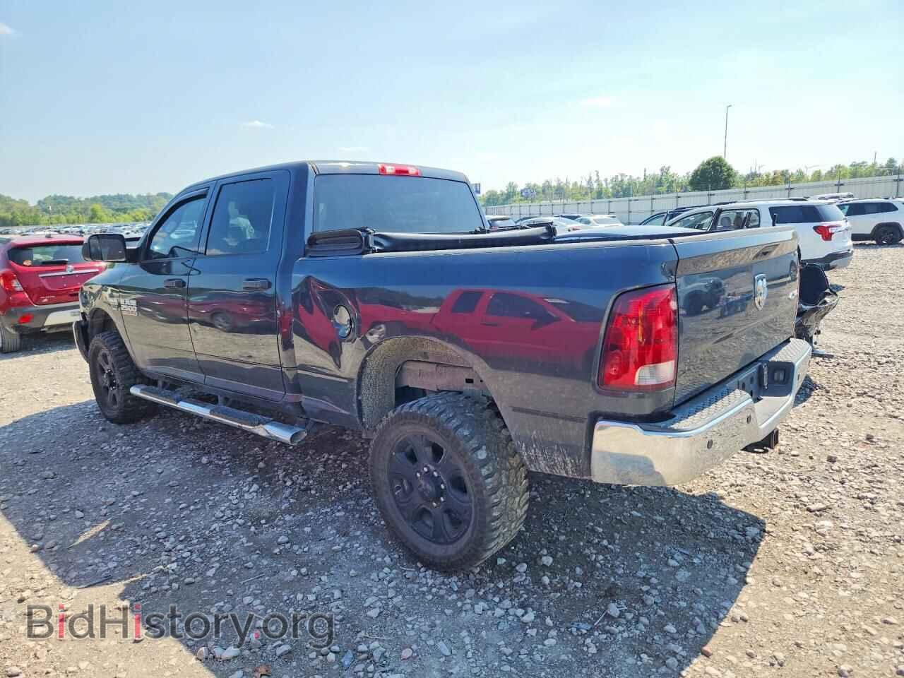 2017 RAM 2500 - VIN: 3C6UR5CJ6HG740305 - Photo 2