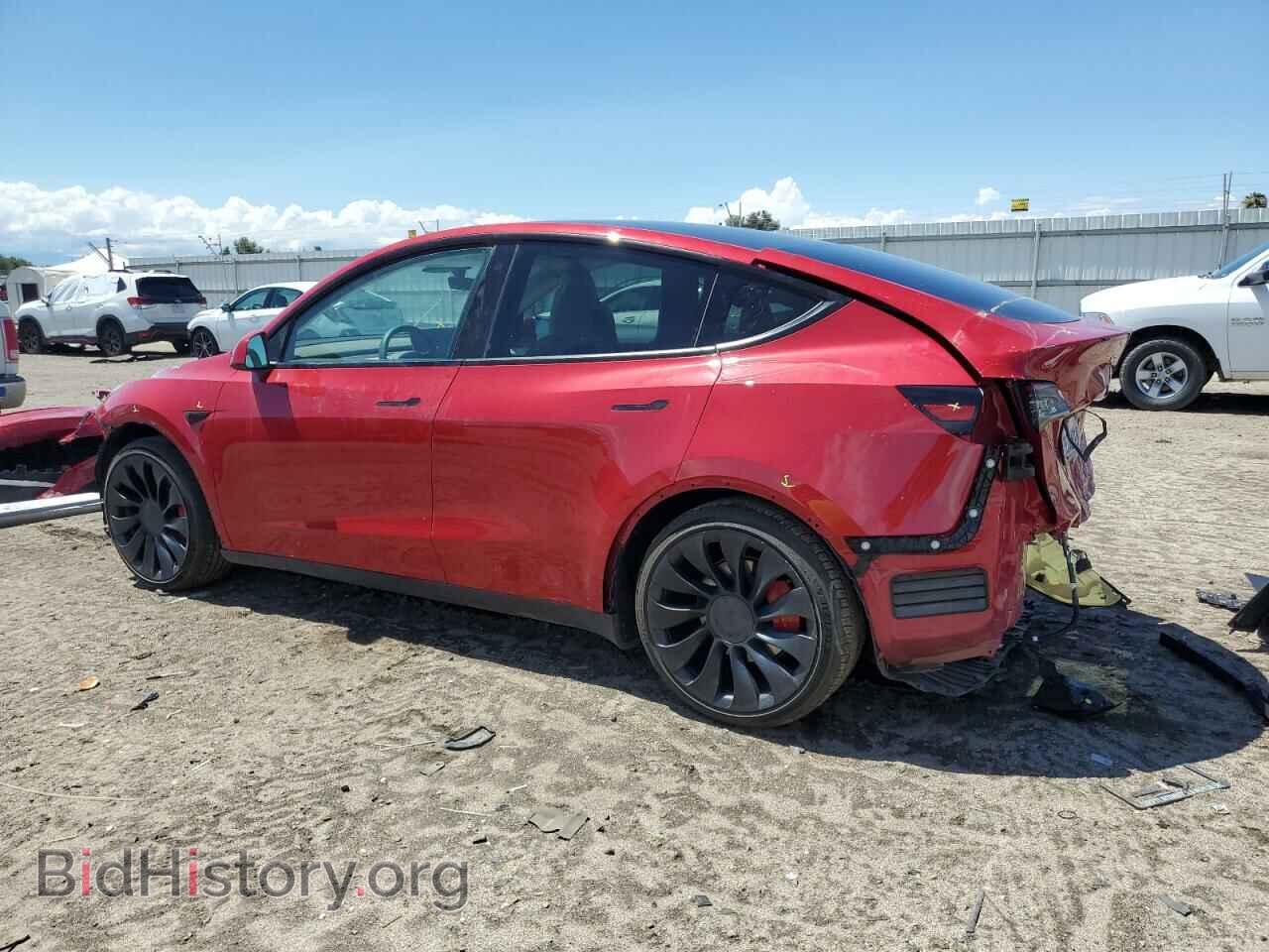 2022 TESLA MODEL Y - VIN: 7SAYGDEF3NF530168 - Фото 2