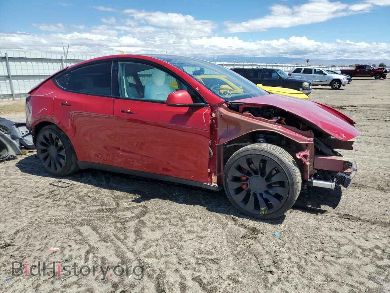 2022 TESLA MODEL Y - VIN: 7SAYGDEF3NF530168 - Фото 4