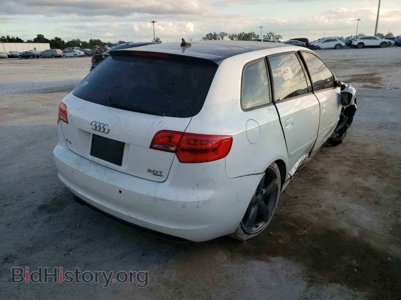 2013 AUDI A3 - VIN: WAUMFAFM2DA010221 - Photo 4