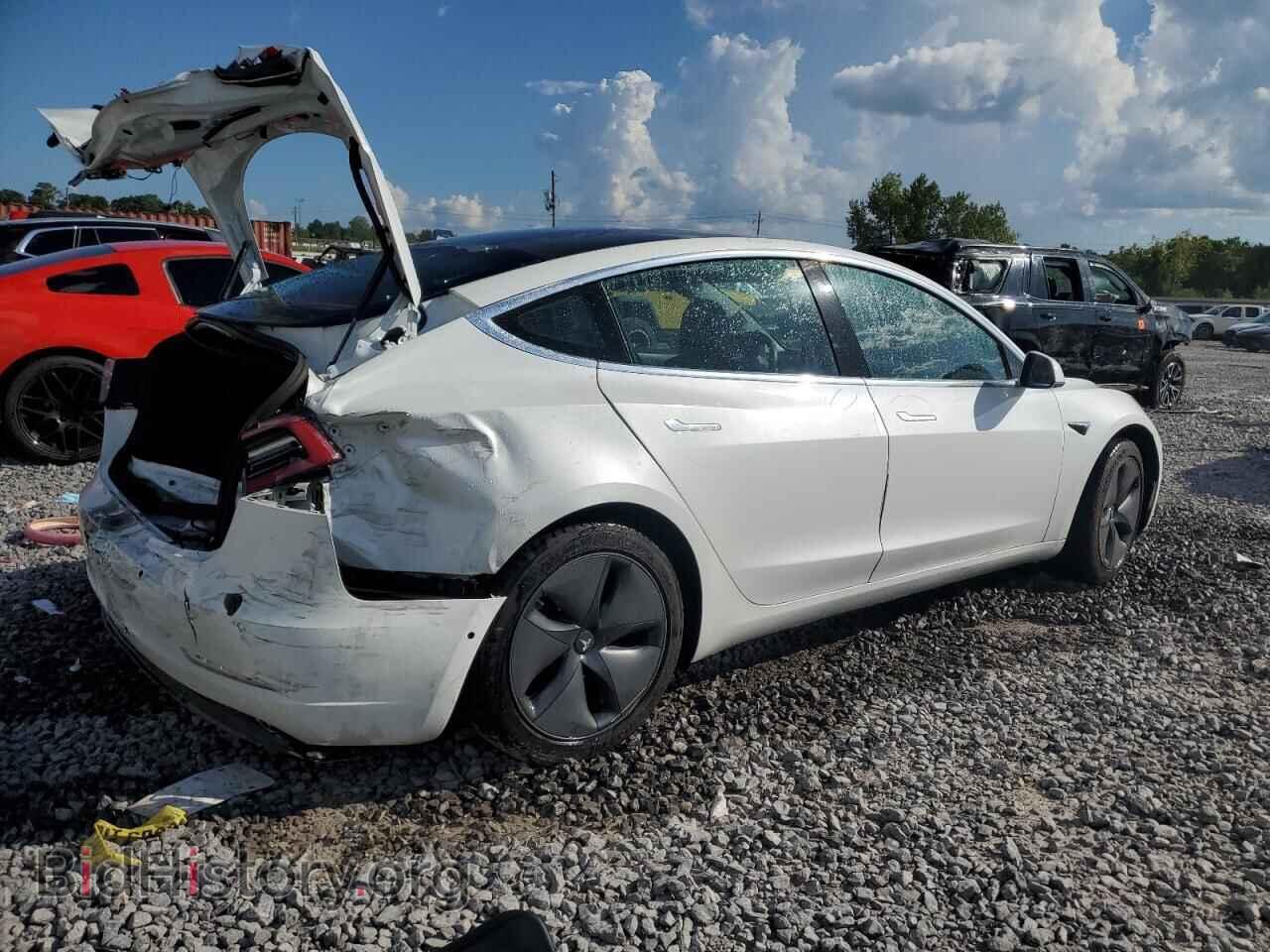 2019 TESLA MODEL 3 - VIN: 5YJ3E1EAXKF483880 - Фото 3