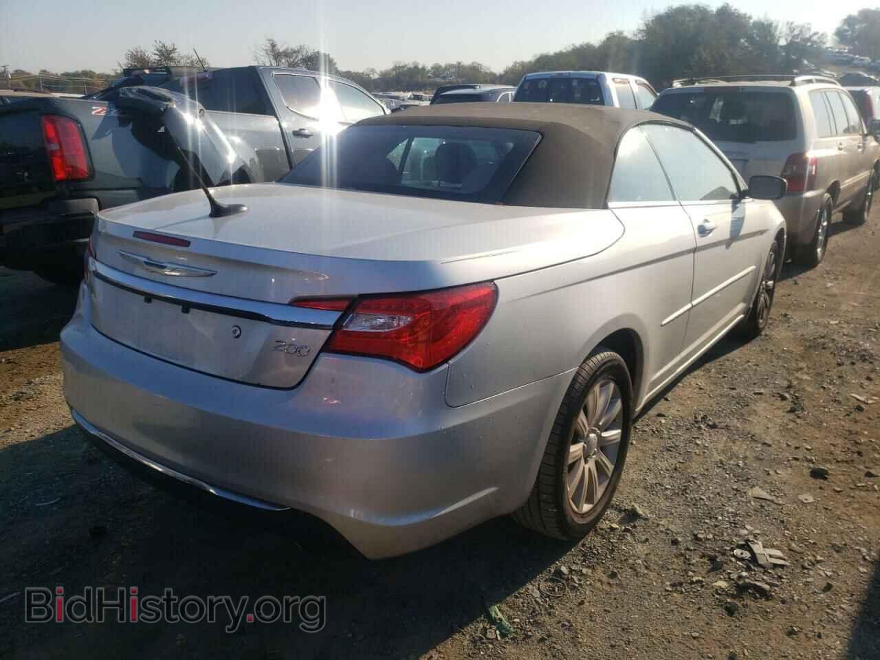 2012 CHRYSLER 200 - VIN: 1C3BCBEG1CN271310 - Фото 4