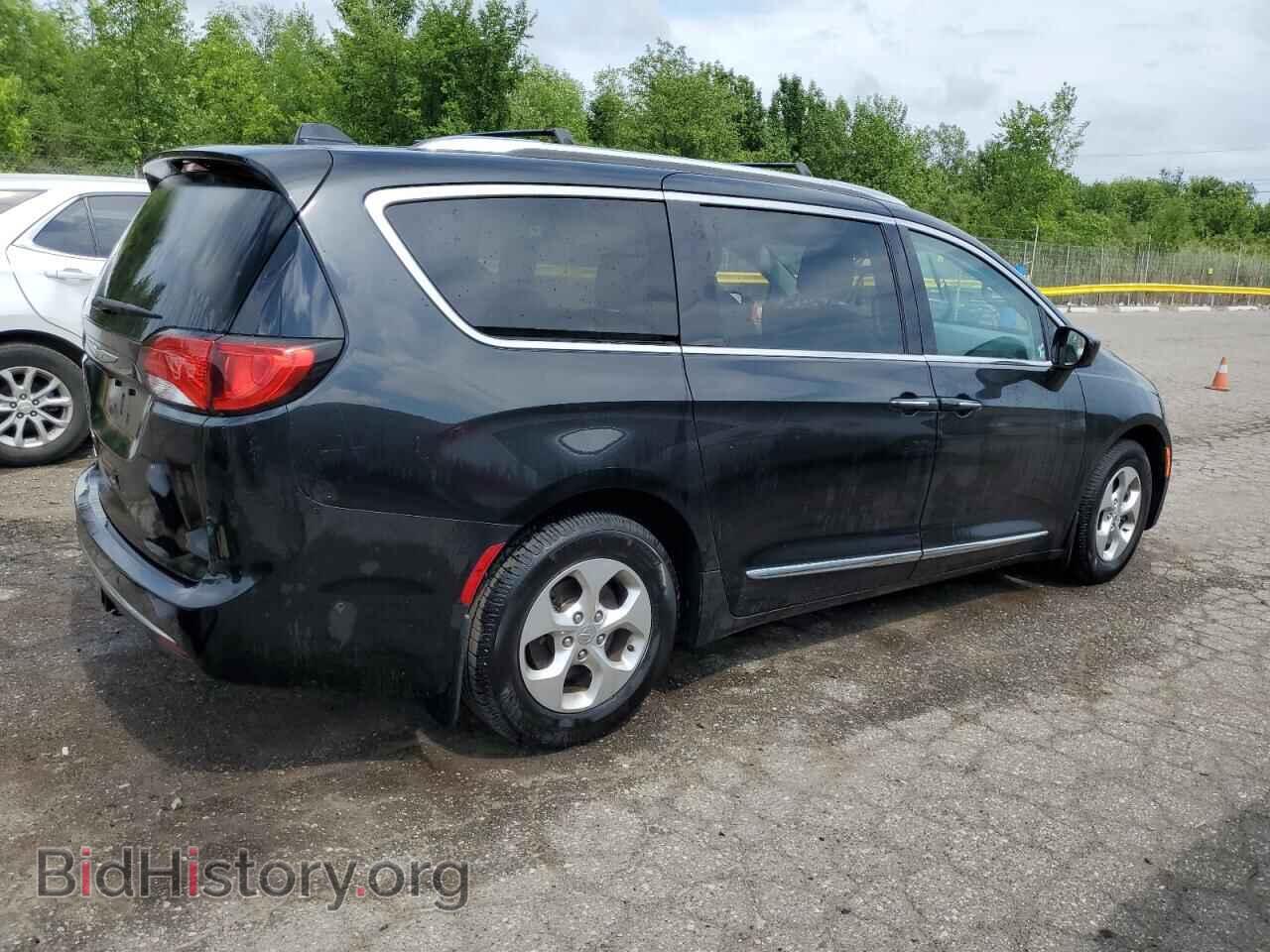 2017 CHRYSLER PACIFICA - VIN: 2C4RC1EG6HR764091 - Фото 3