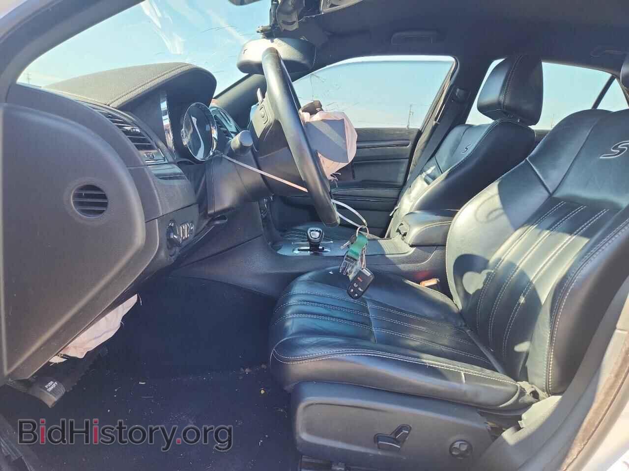 2014 CHRYSLER 300 - VIN: 2C3CCAGG3EH383341 - Фото 7