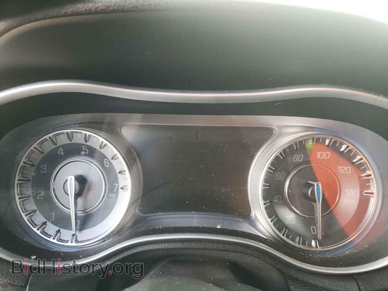 2015 CHRYSLER 300 - VIN: 2C3CCAAG6FH766877 - Фото 9