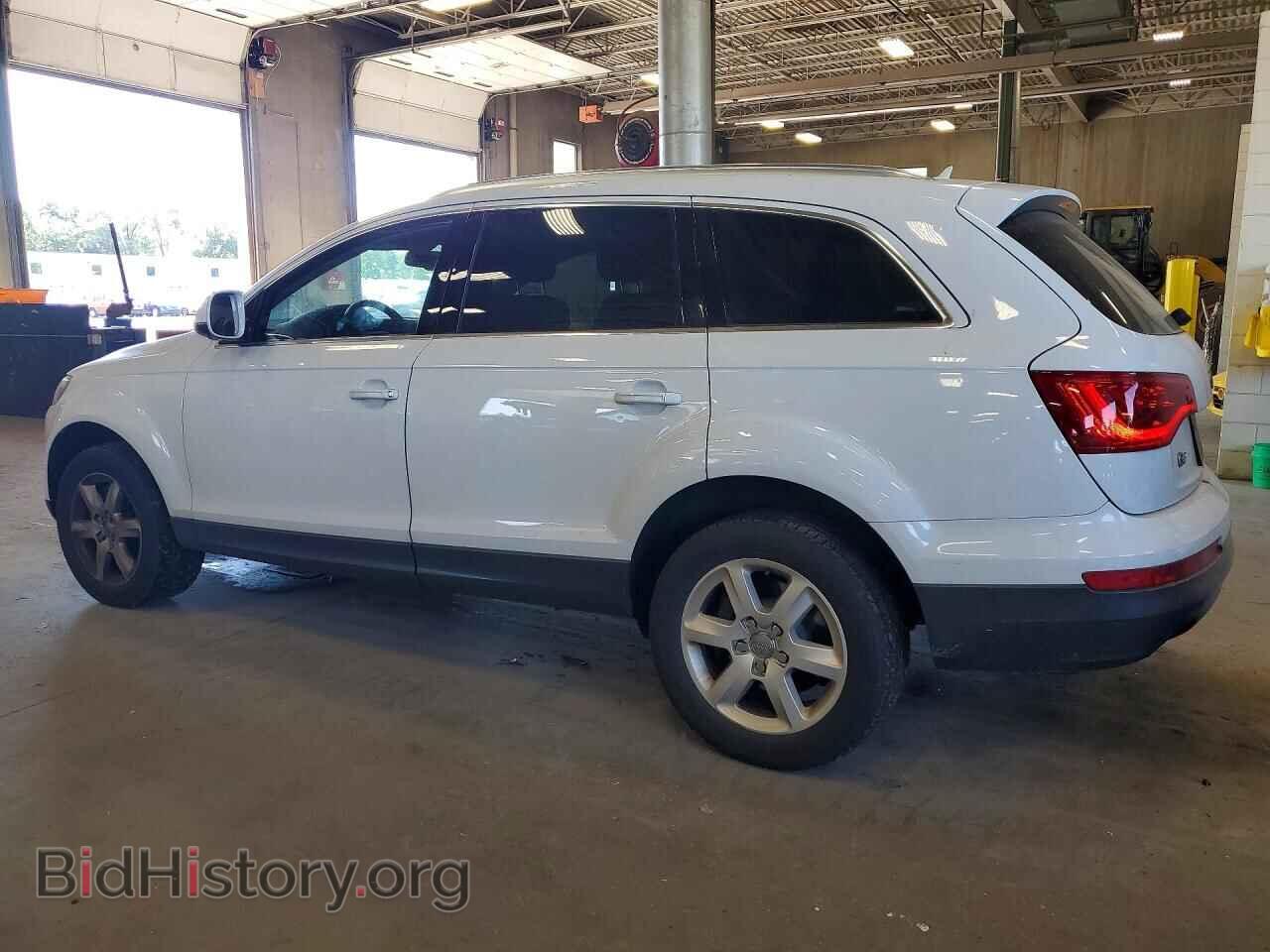2012 AUDI Q7 - VIN: WA1LGAFE2CD010330 - Photo 2