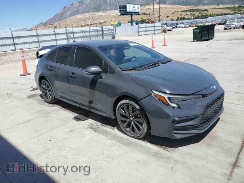 2024 Toyota COROLLA (VIN JTDBCMFE4R3044444) — фото 4 из 12