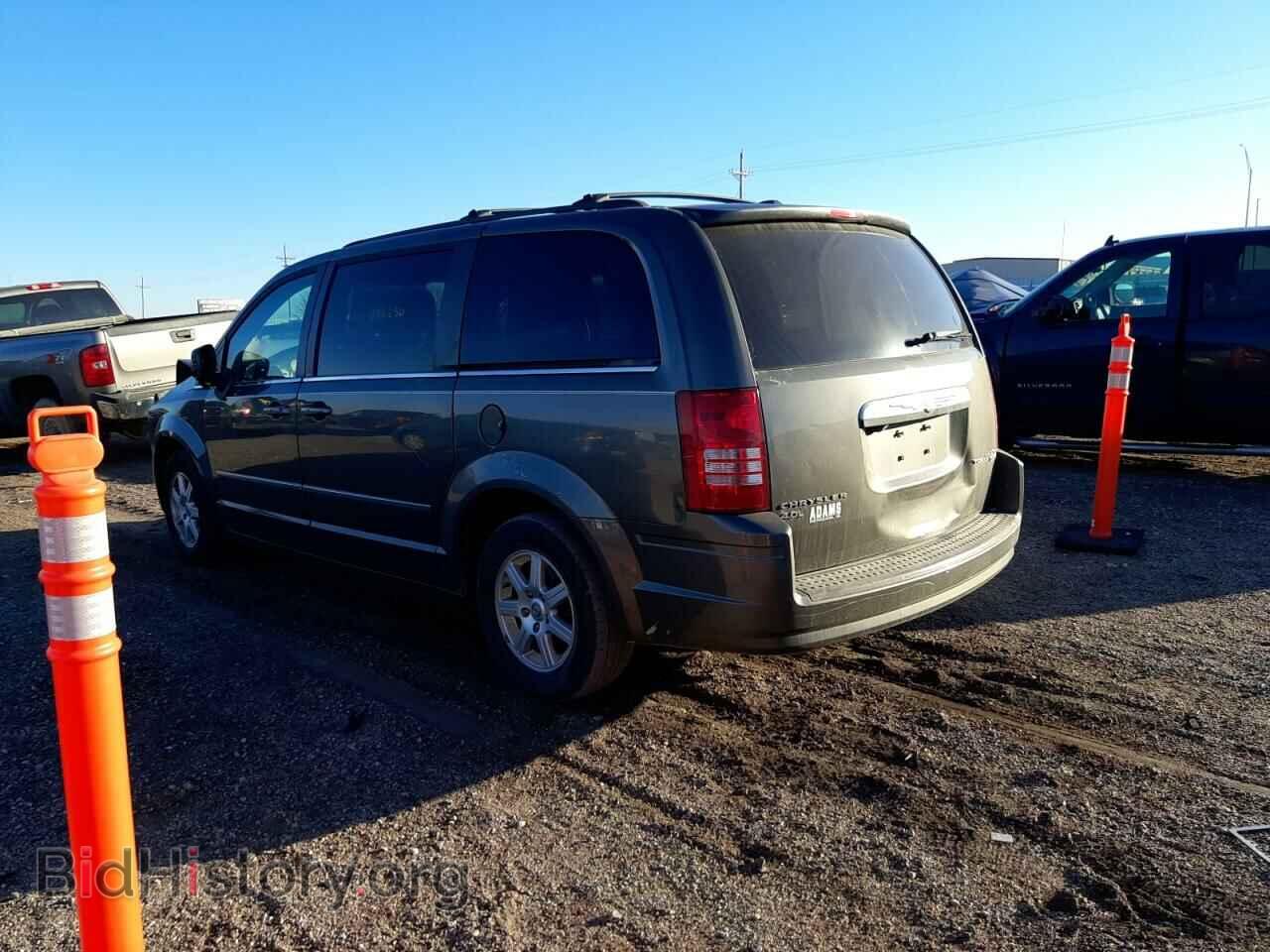 2010 CHRYSLER MINIVAN - VIN: 2A4RR8DX4AR382182 - Фото 3