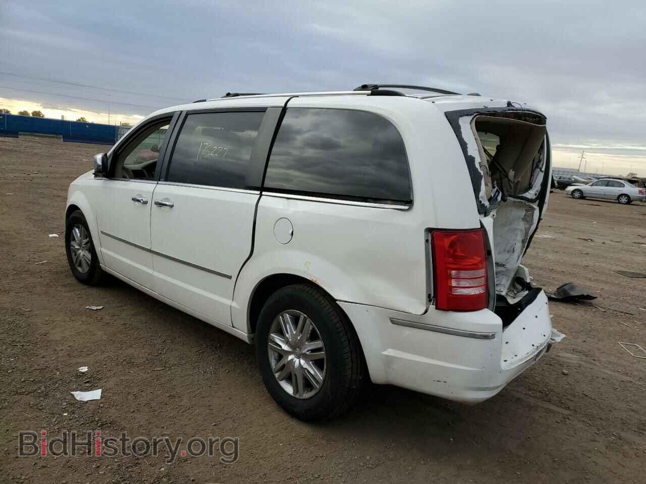 2008 CHRYSLER MINIVAN - VIN: 2A8HR64X58R662279 - Фото 3
