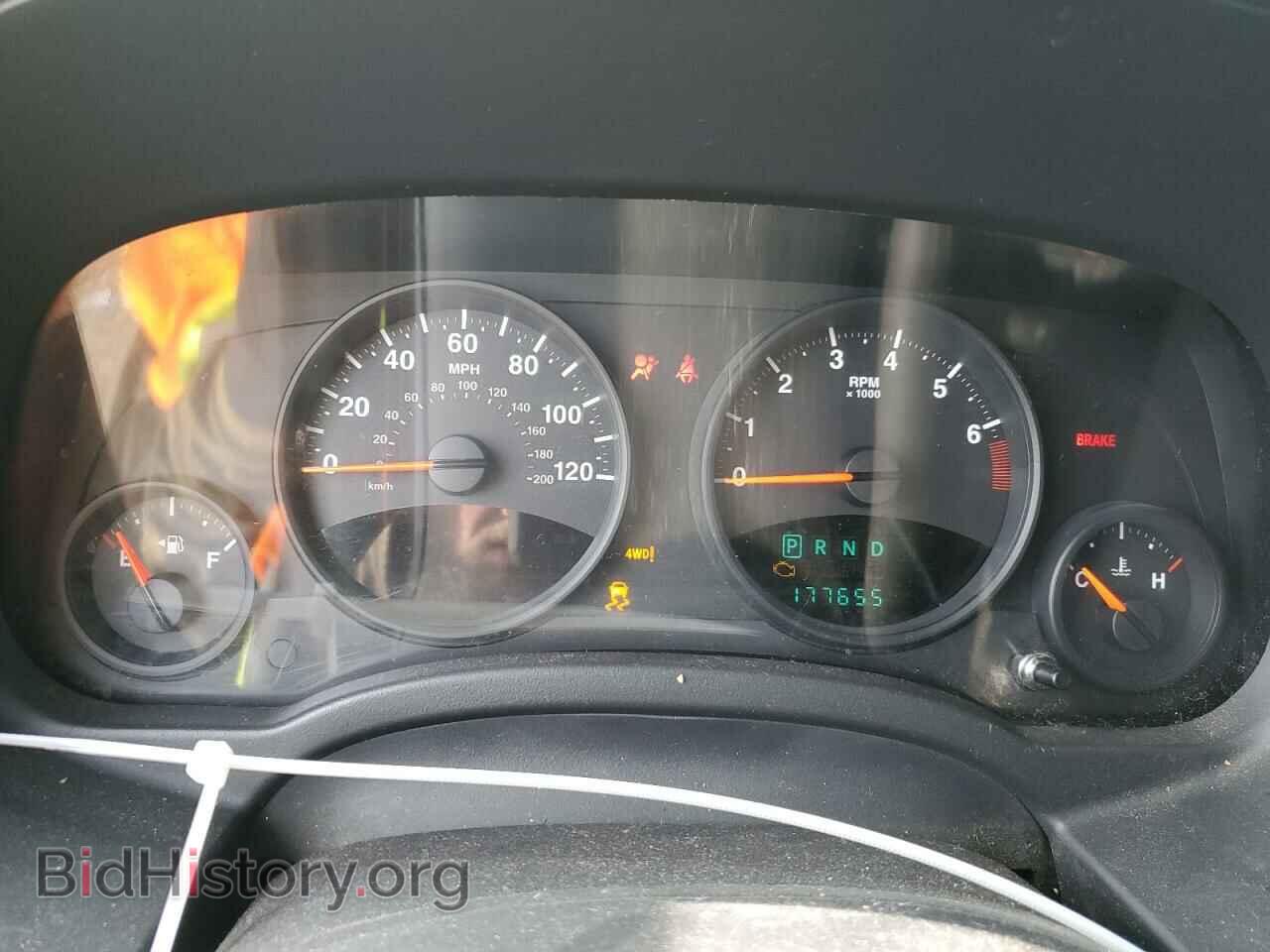2012 JEEP COMPASS - VIN: 1C4NJDBB1CD675992 - Фото 9