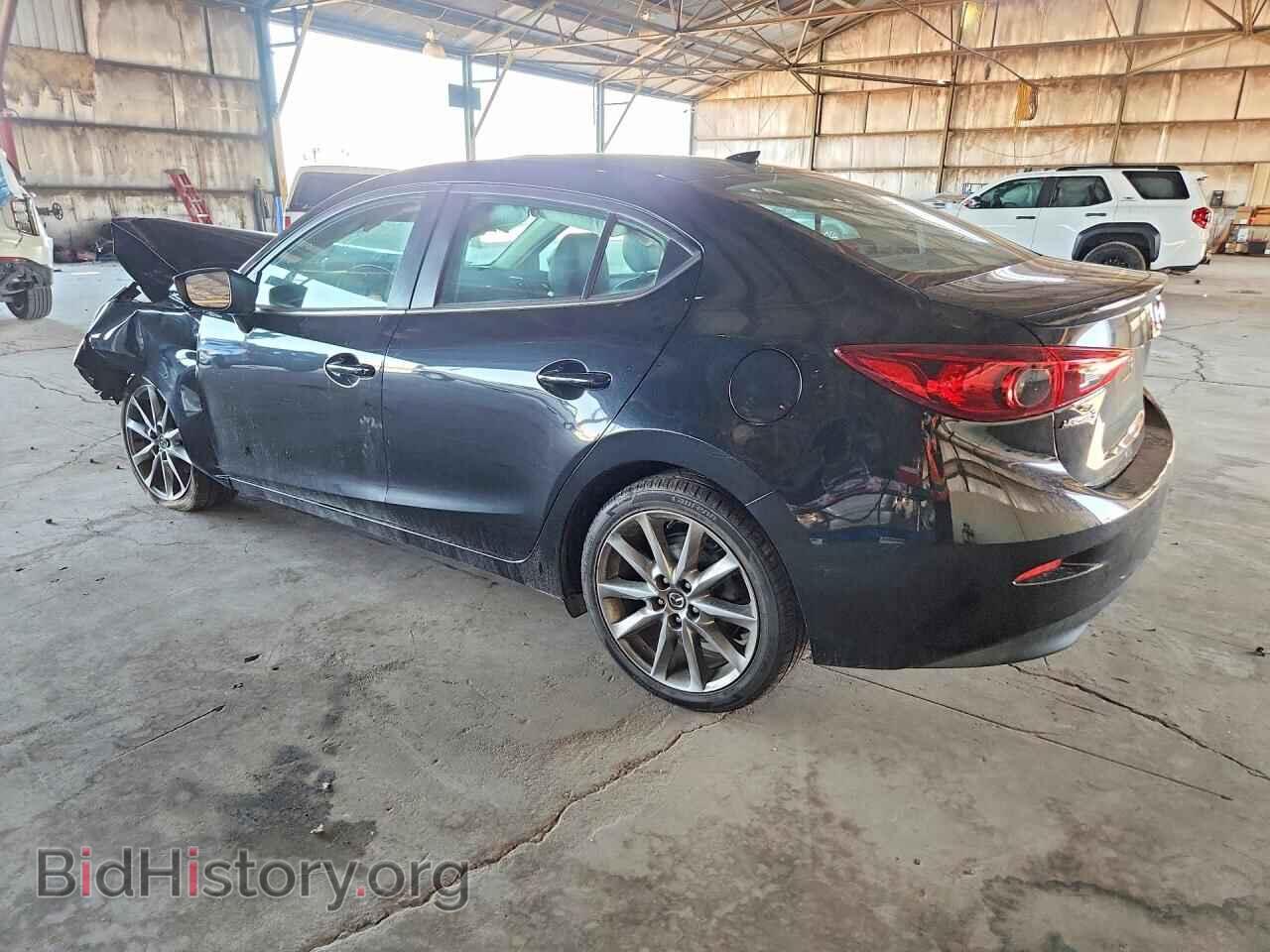 2018 MAZDA 3 - VIN: 3MZBN1V33JM255322 - Photo 2