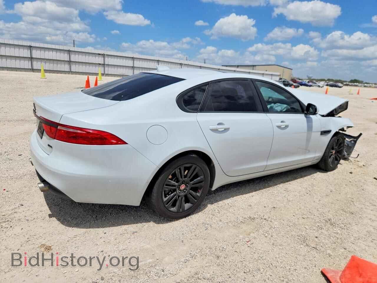 2018 JAGUAR XF - VIN: SAJBD4EV5JCY56016 - Photo 3