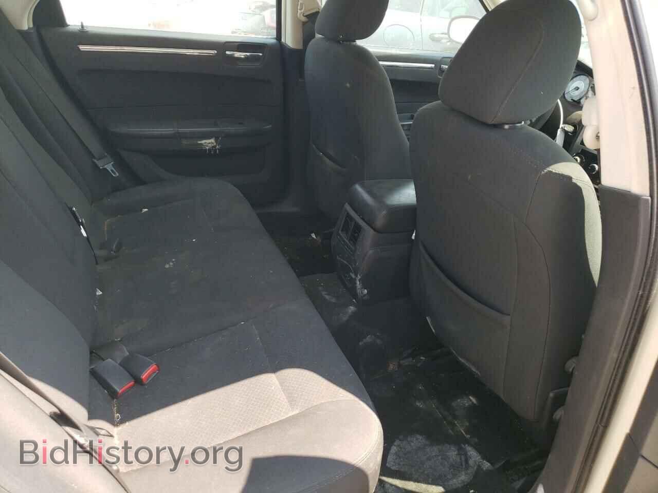 2009 CHRYSLER 300 - VIN: 2C3KA43D49H528939 - Фото 10