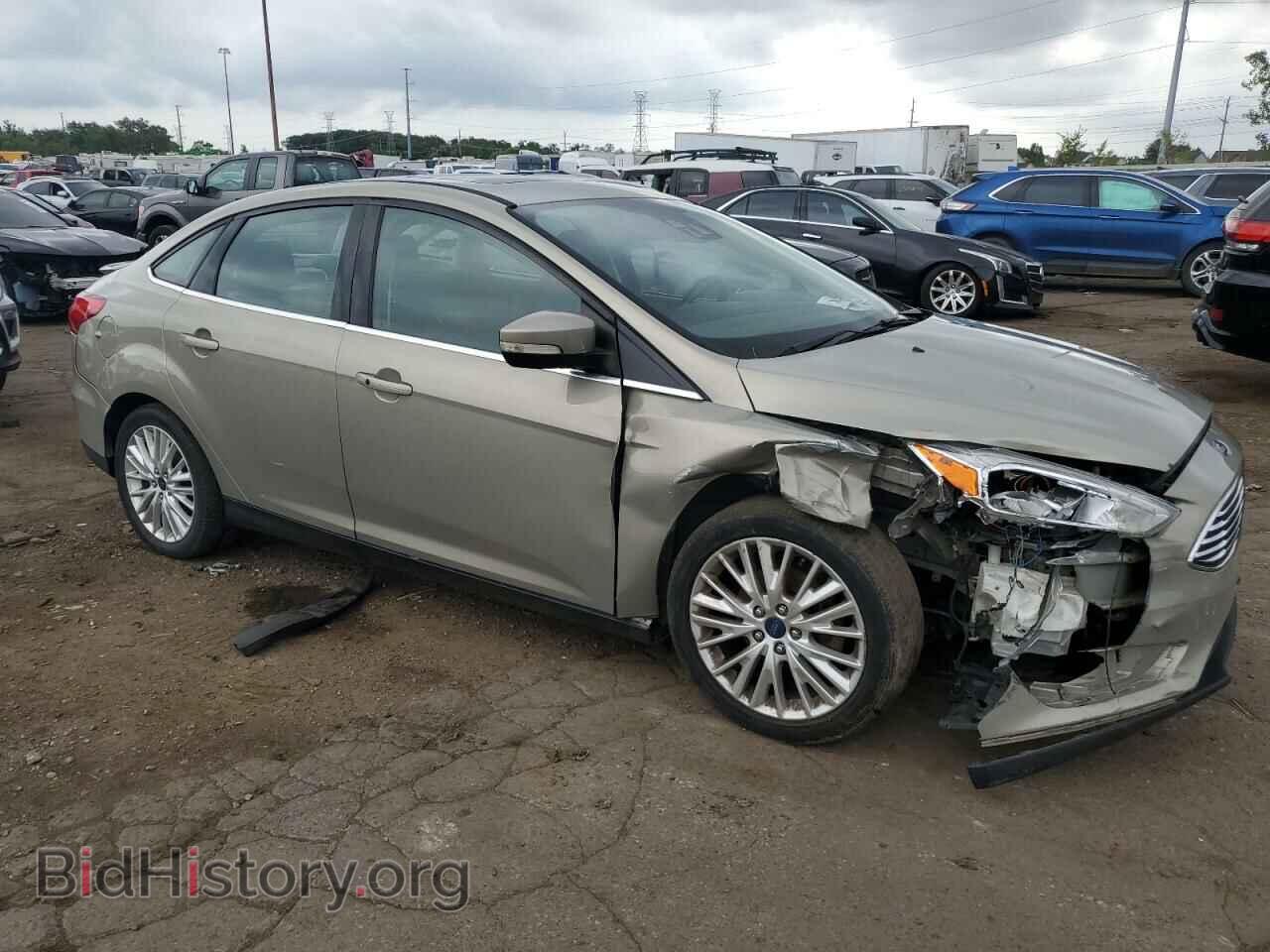 2016 FORD FOCUS - VIN: 1FADP3J29GL220296 - Photo 4