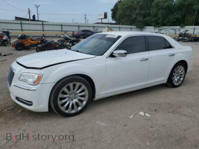 2014 Chrysler 300, белый — VIN 2C3CCAAG6EH343084, Copart