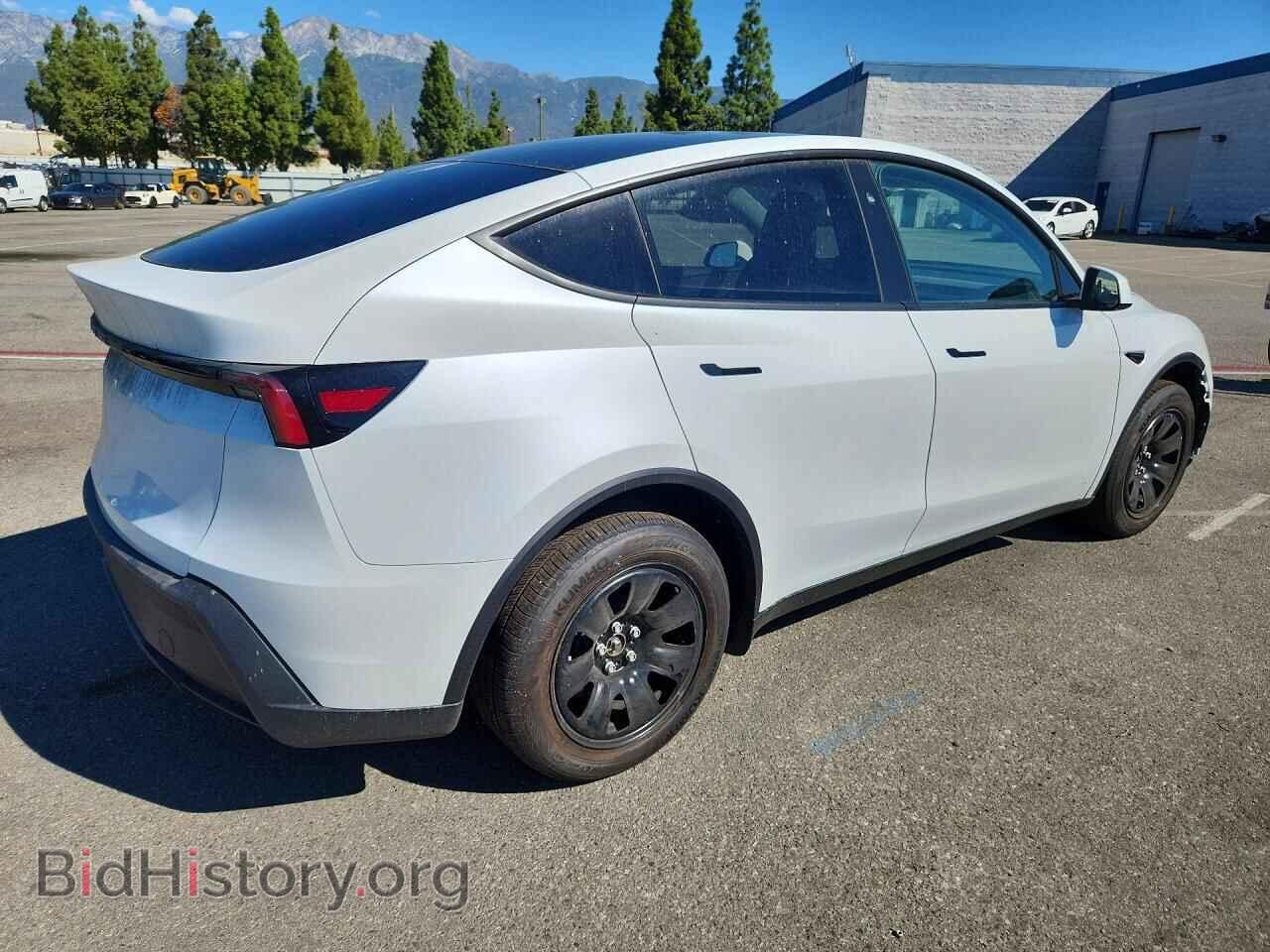 2026 TESLA MODEL Y - VIN: 7SAYGDED1TA604387 - Photo 3