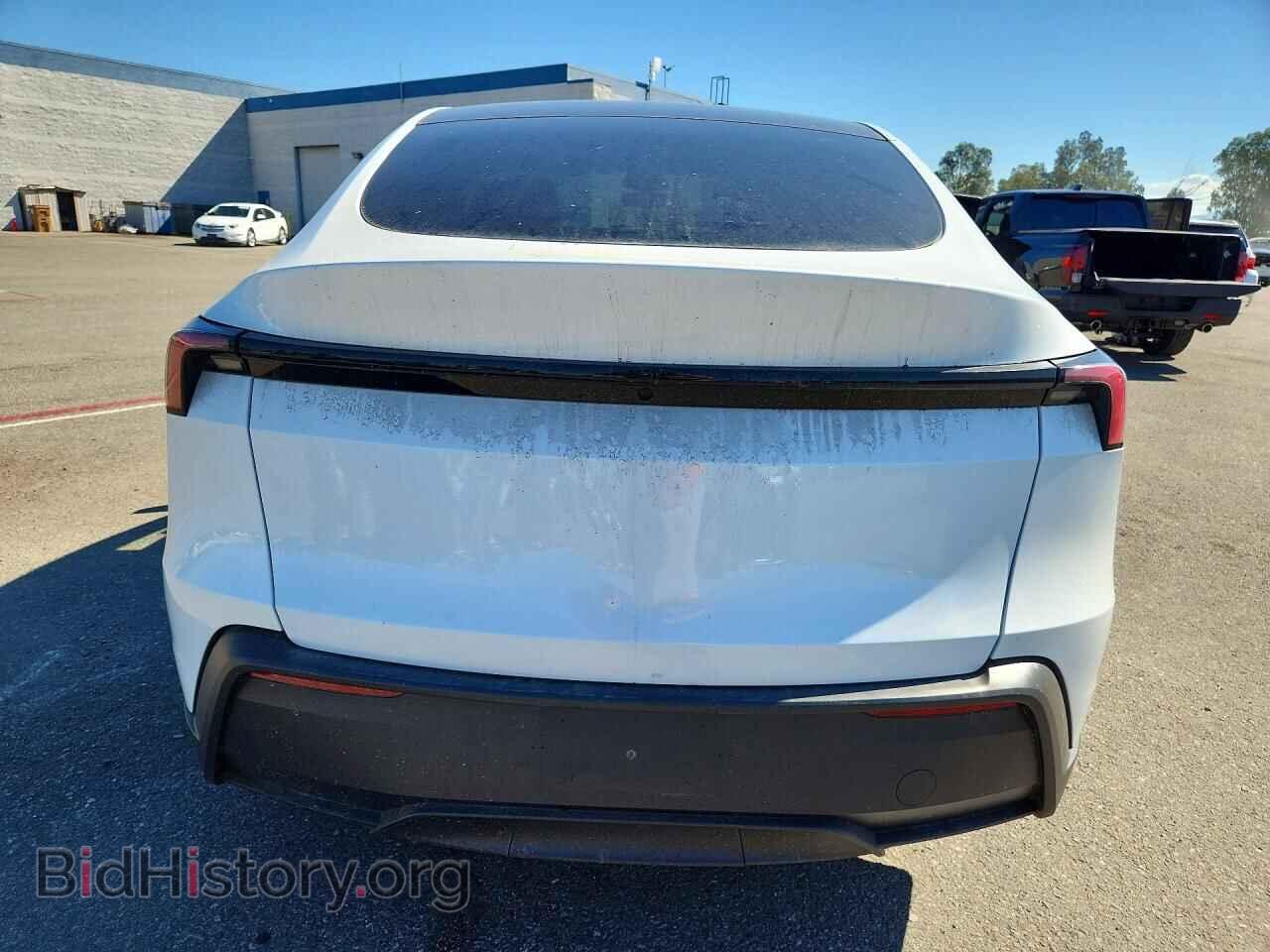2026 TESLA MODEL Y - VIN: 7SAYGDED1TA604387 - Photo 6