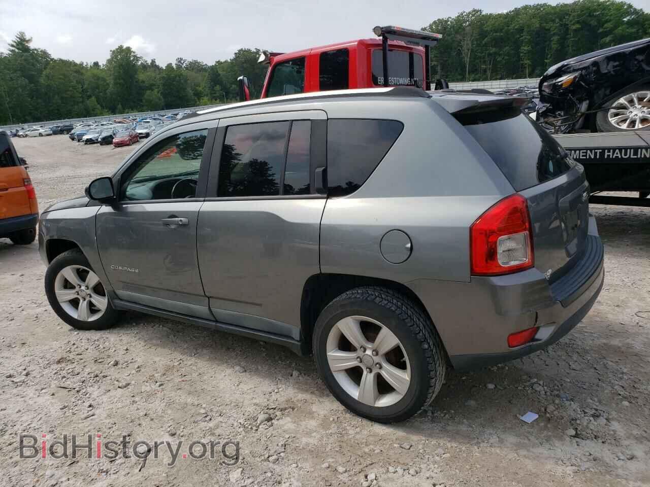 2011 JEEP COMPASS - VIN: 1J4NT1FA1BD290435 - Фото 2