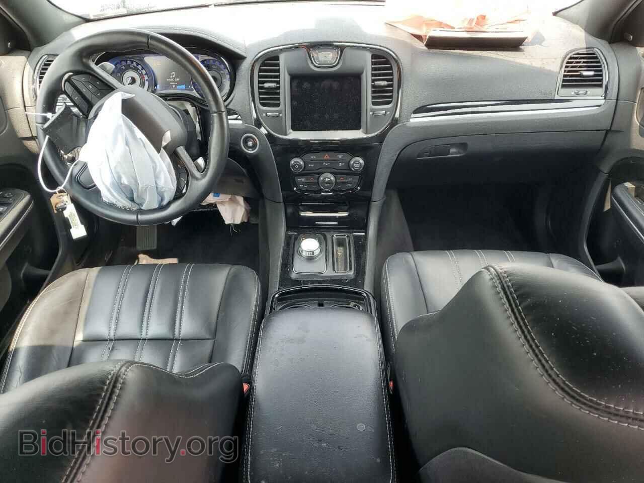 2018 CHRYSLER 300 - VIN: 2C3CCAGG1JH175162 - Фото 8