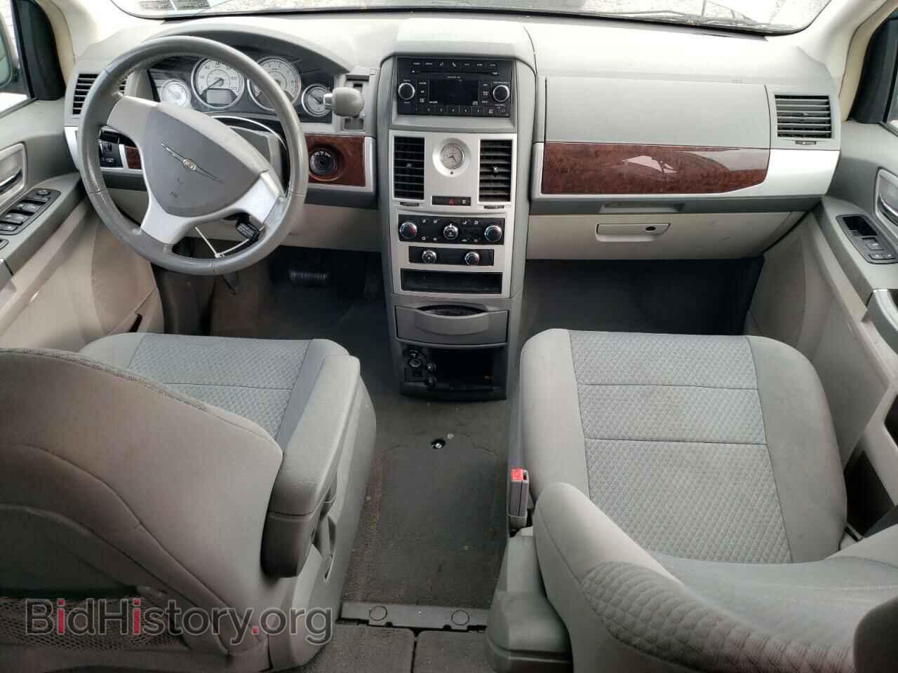2010 CHRYSLER MINIVAN - VIN: 2A4RR5D18AR373754 - Фото 8