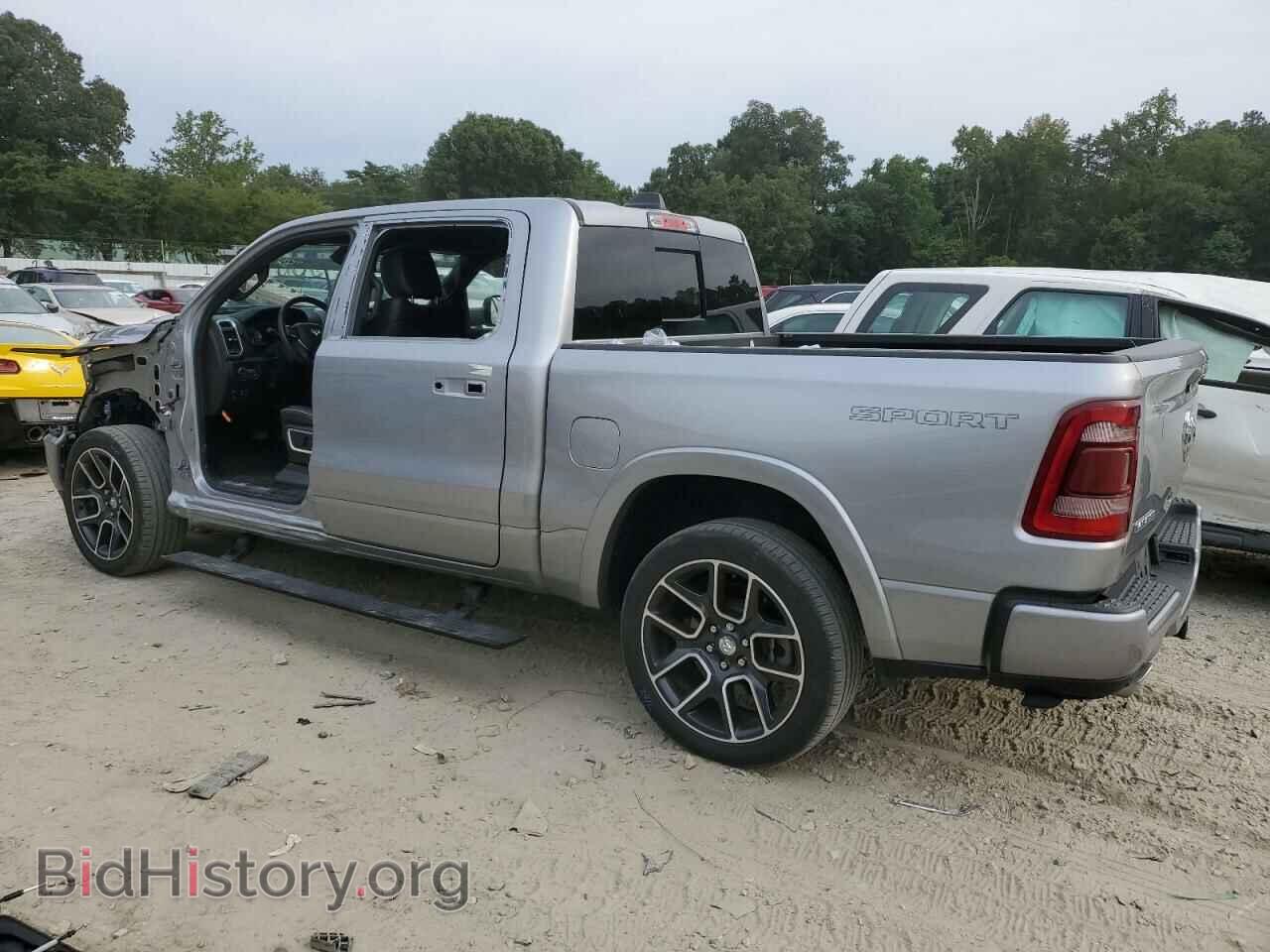 2021 RAM 1500 - VIN: 1C6SRFJT1MN592079 - Фото 2