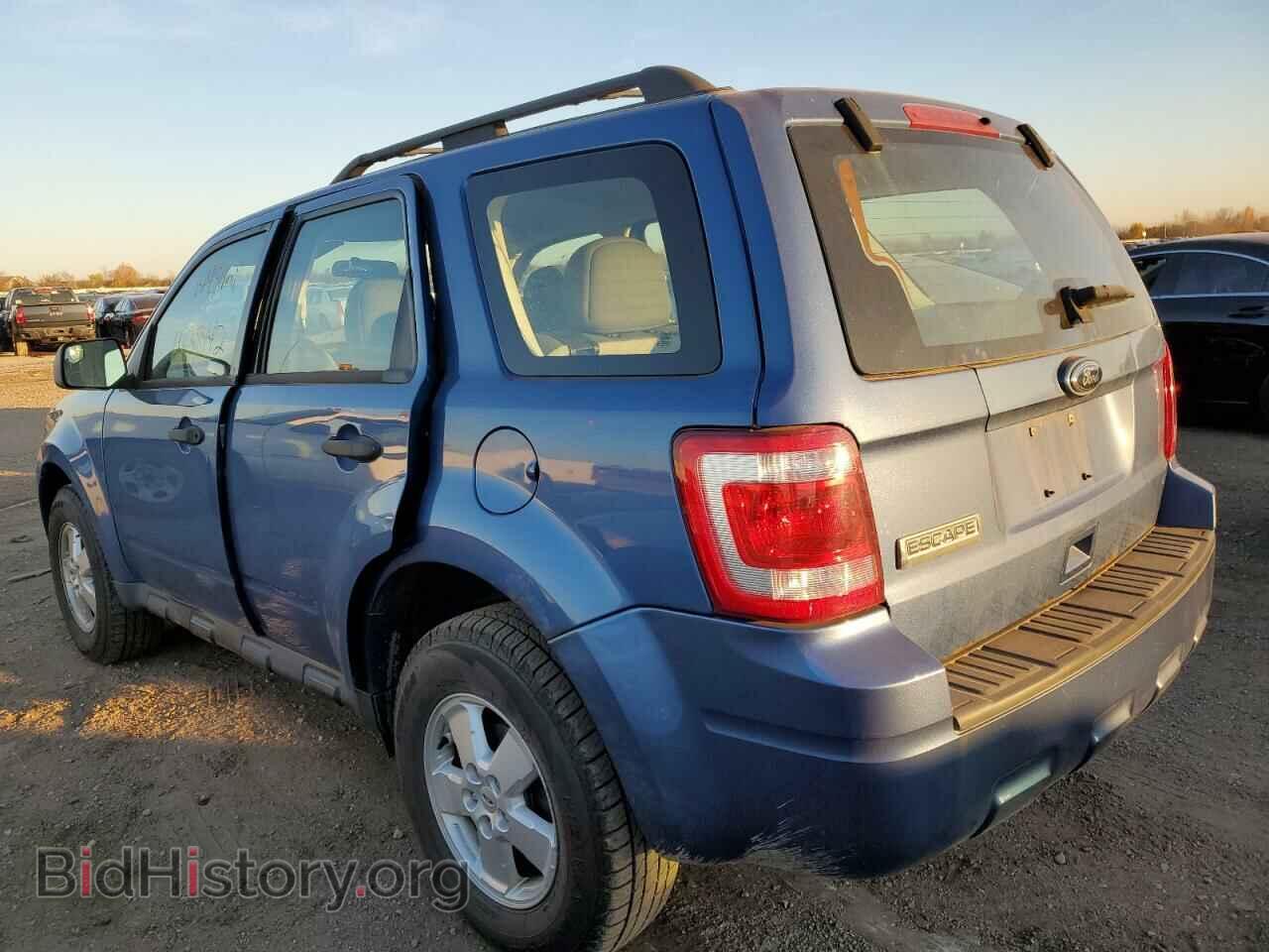 2010 FORD ESCAPE - VIN: 1FMCU0C76AKB75509 - Фото 3