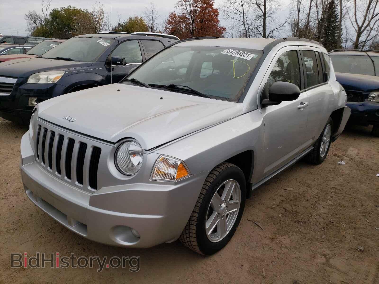 2010 JEEP COMPASS - VIN: 1J4NF4FB4AD601369 - Фото 2