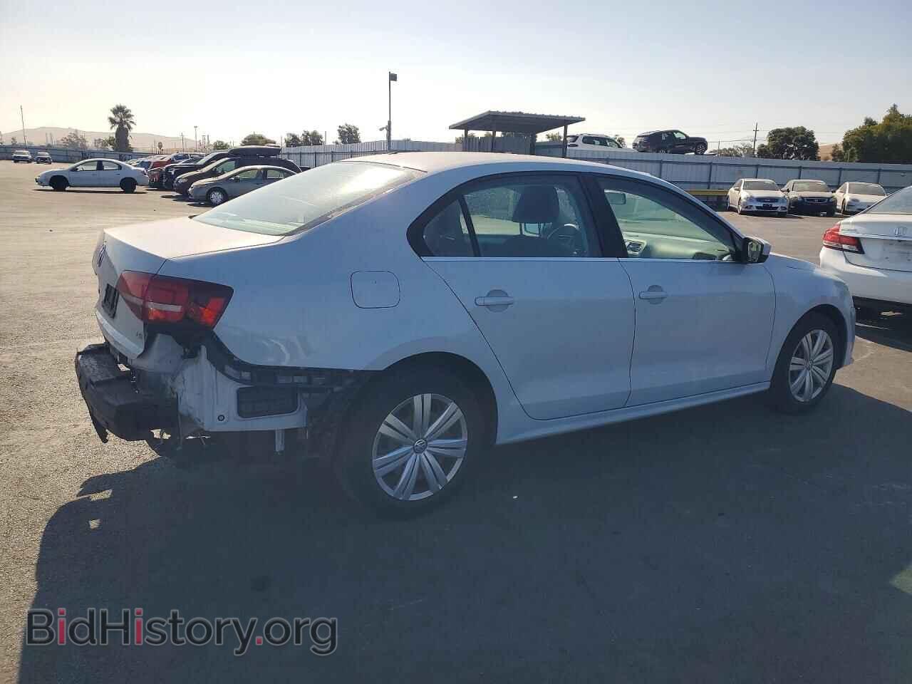 2017 VOLKSWAGEN JETTA - VIN: 3VW2B7AJ0HM237869 - Фото 3