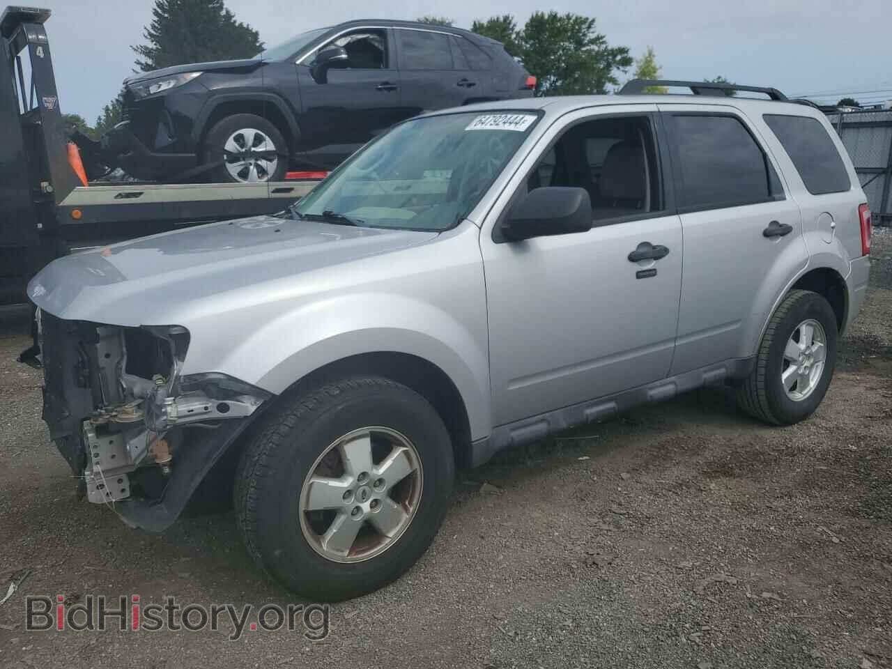 Photo 1FMCU9DG8BKB30172 - FORD ESCAPE 2011