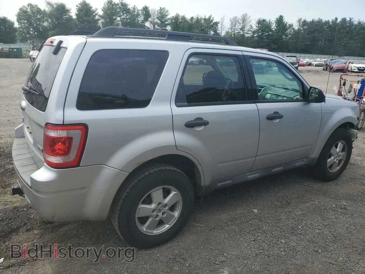 2011 FORD ESCAPE - VIN: 1FMCU9DG8BKB30172 - Photo 3