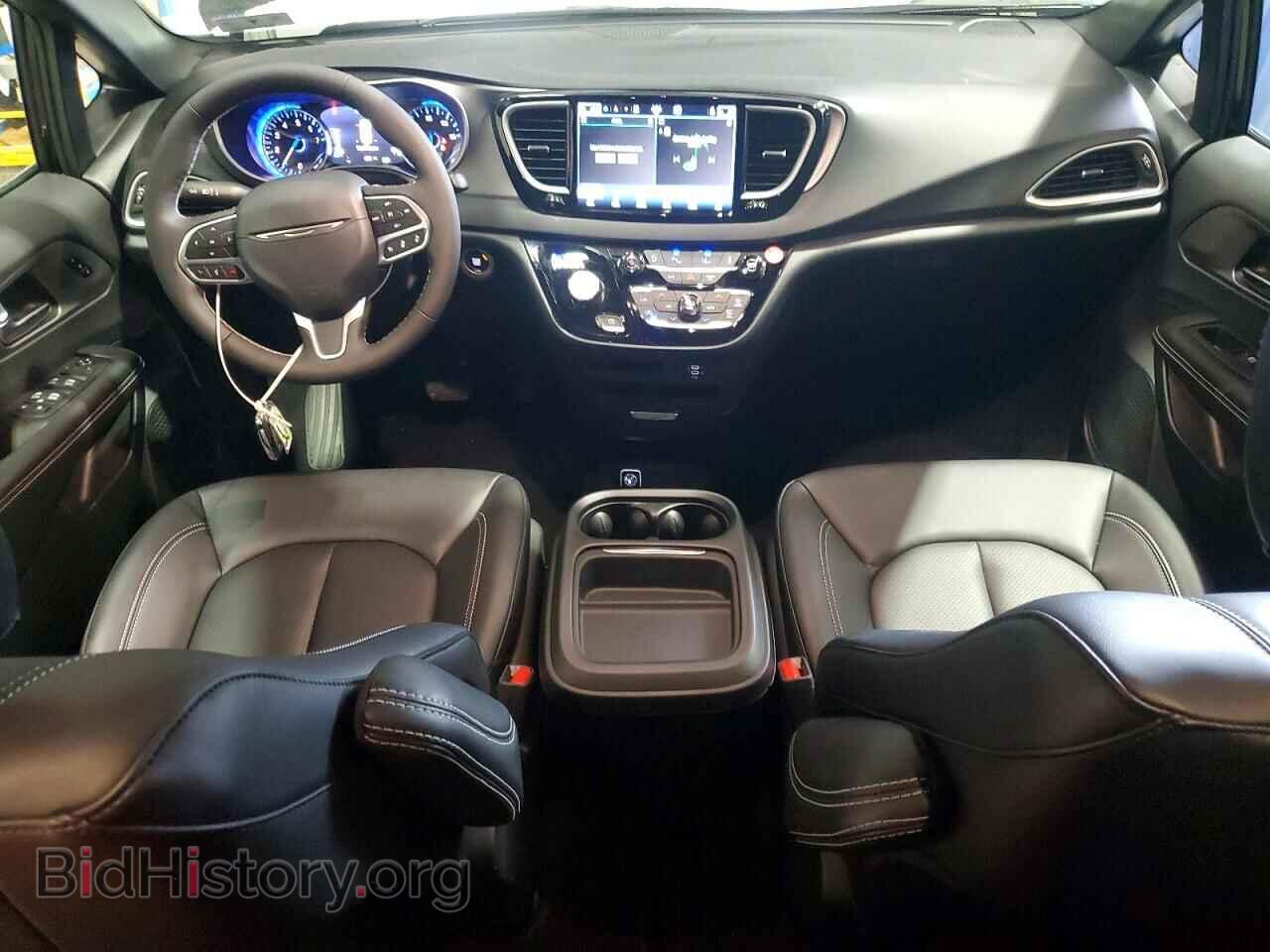 2027 CHRYSLER PACIFICA - VIN: 2C4RC1BG5VR577148 - Photo 8