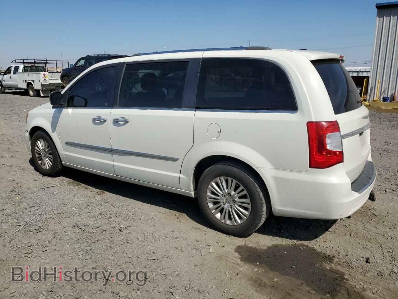 2013 CHRYSLER MINIVAN - VIN: 2C4RC1GG8DR588412 - Фото 2