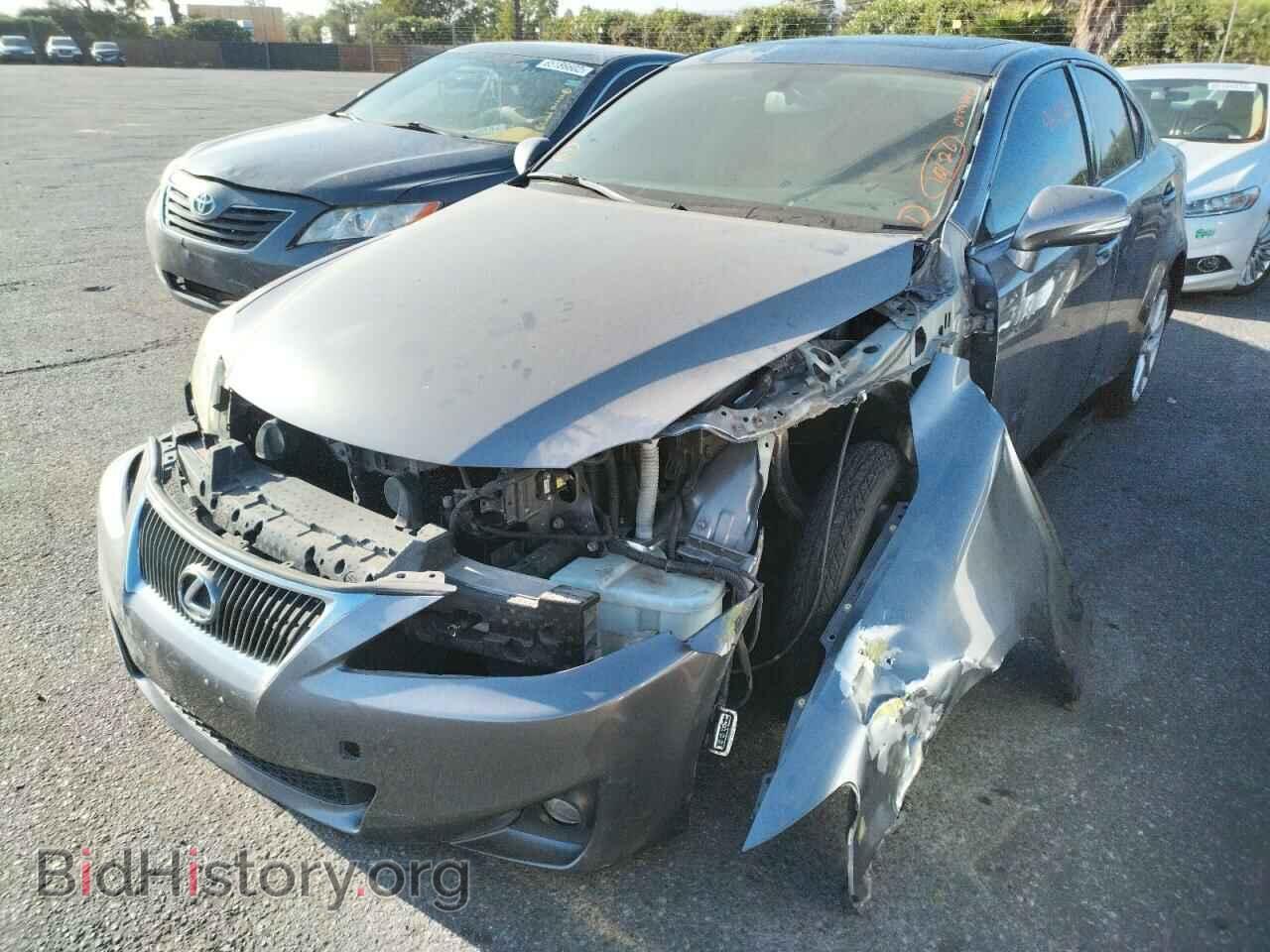 2012 LEXUS IS - VIN: JTHCF5C22C5057683 - Photo 2